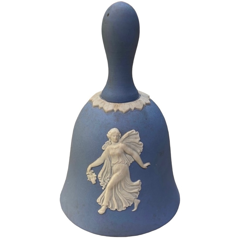 Wedgwood Vintage Blue Jasper Dinner Bell